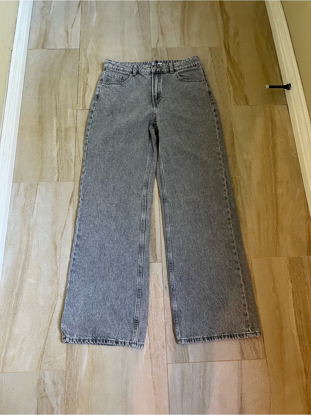 H&M Wide-Leg High-Rise Jeans - Gray Wash